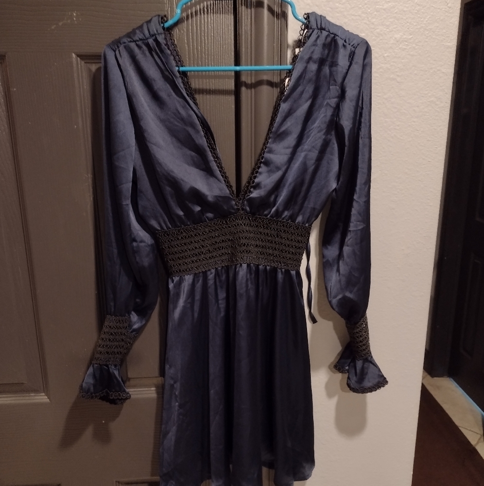 NWT Sexy Lantern Sleeve Low Cut Chiffon Dress/Blouse